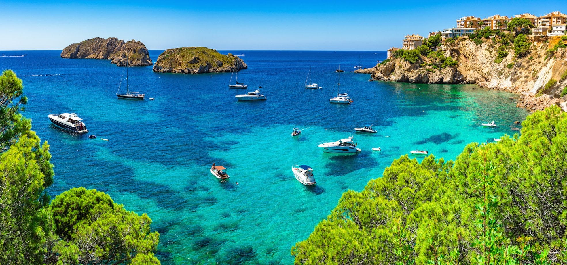 Best Beaches In Palma De Mallorca Near The Cruise Port preview image