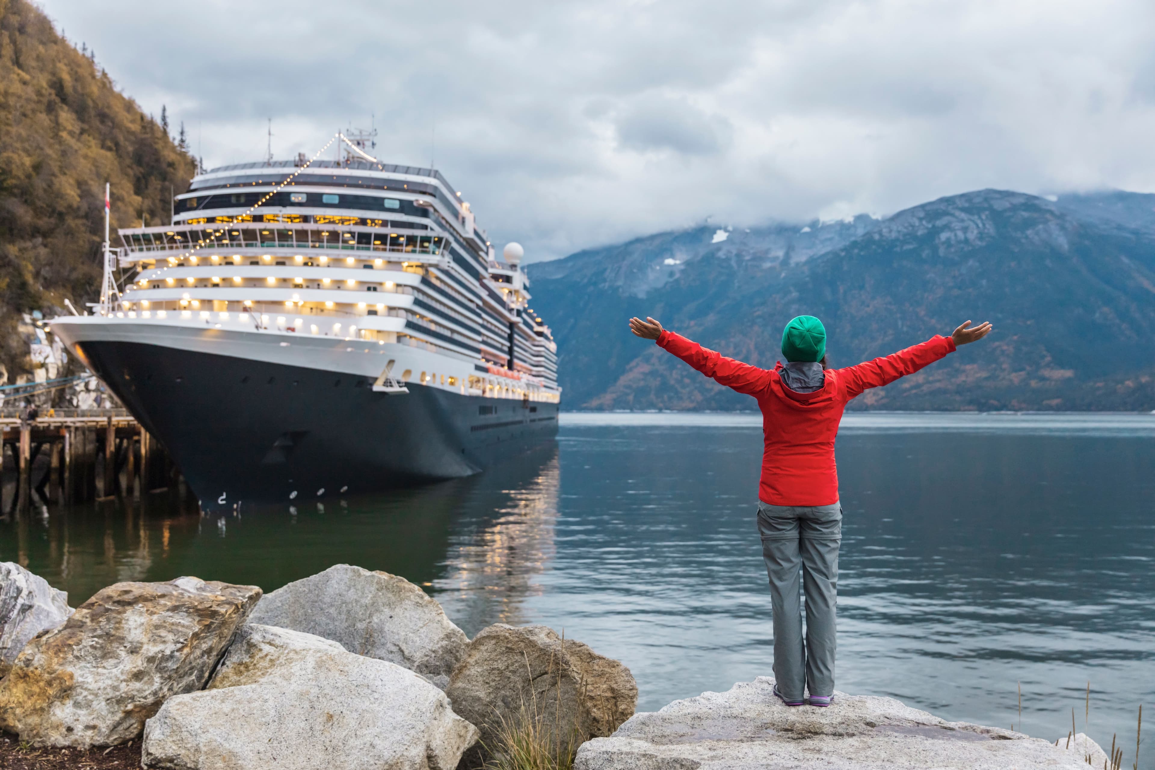 Best time for an alaska cruise: A seasonal guide preview image
