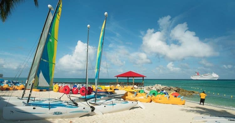 Hobie Wave Sailboat Rental (3 People Maximum)