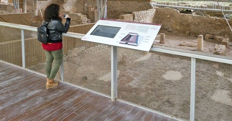 A Discovery Exclusive - El Distrito del Foro Romano