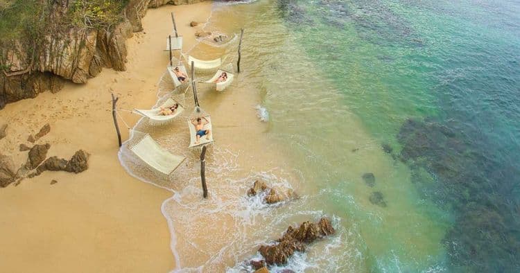 Todo Incluido Escondite en la Playa Las Caletas