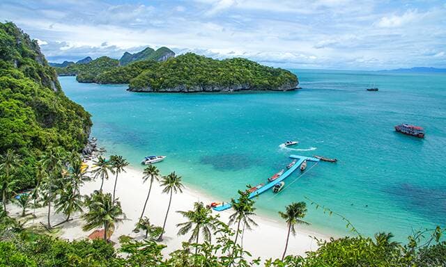 Parque Nacional Marino de Angthong en lancha rápida