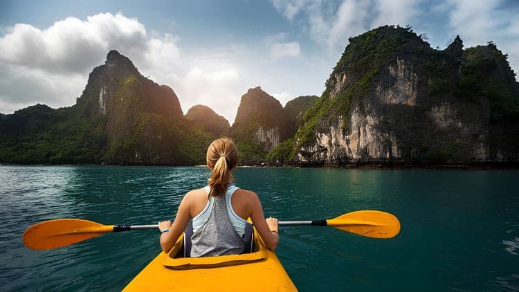 Ha Long Bay Junk Cruise and Kayaking