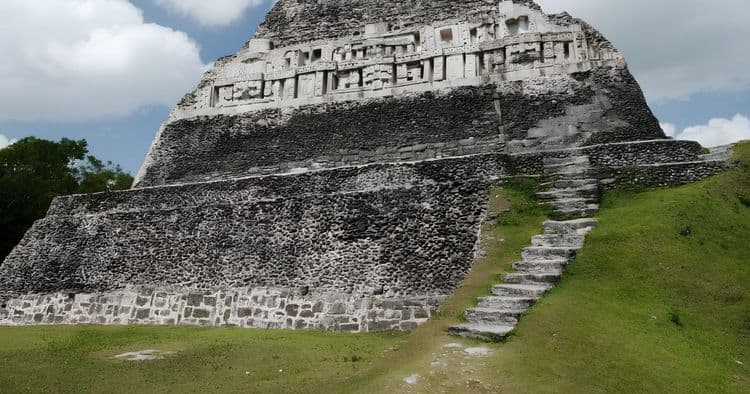 Xunantunich Mayan Ruins with Lunch