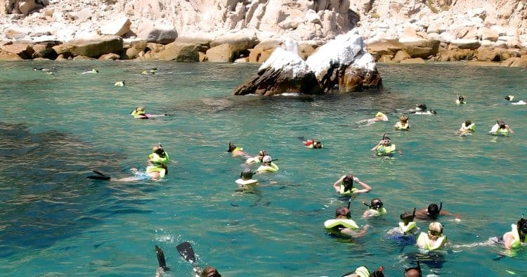 Bubble Tour: Sail & Snorkel Fiesta