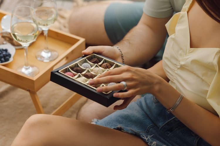 Taller de chocolate junto al mar, Degustación y maridaje de vinos