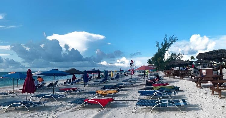Pirate's Cove Beach with Lunch & Drinks
