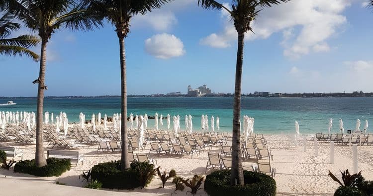 Exclusive Pool Cabanas at Balmoral Island