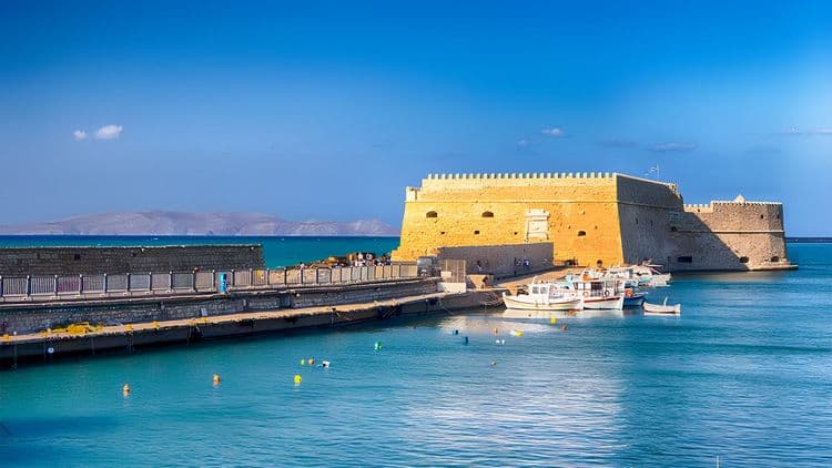 Traditional Crete - Past and Present