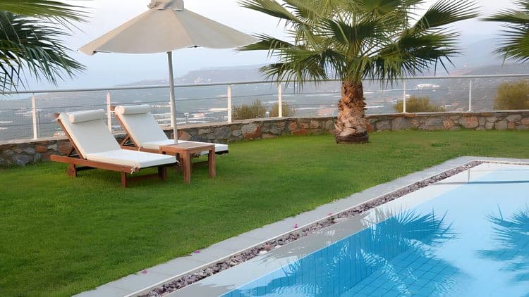 Scenic Tour of Lasithi Plateau and Greek Delicacies