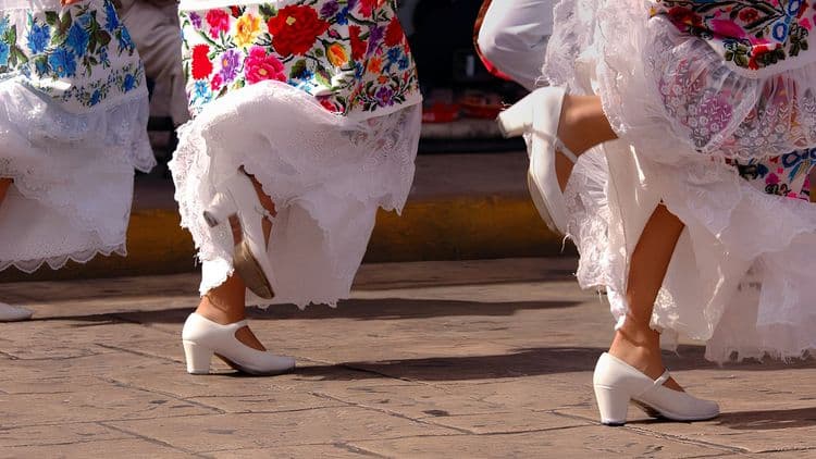 La Bufadora & Mexican Folkloric Fiesta