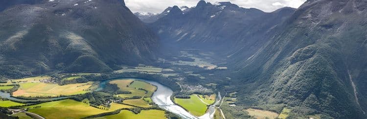 Dutch Guided: Romsdal & The Troll Path