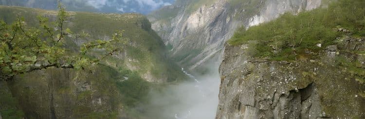 Eidfjord Cruise & Voringsfossen Waterfall