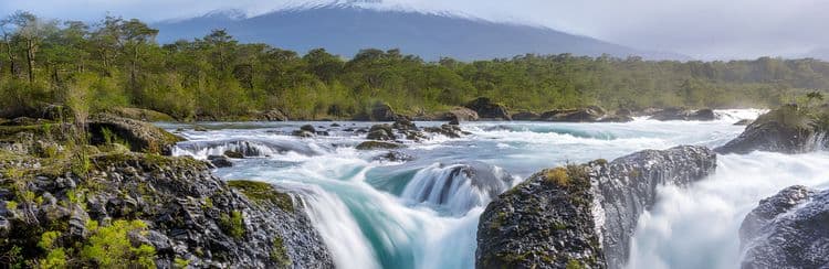 Cascadas de Petrohue y la ciudad de las rosas