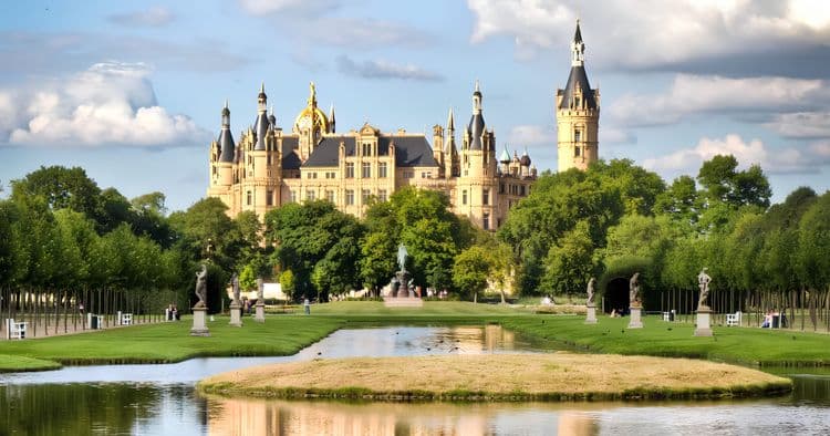 Schwerin and its Fairytale Castle
