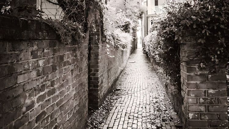The Ghosts of Charleston Walking Tour