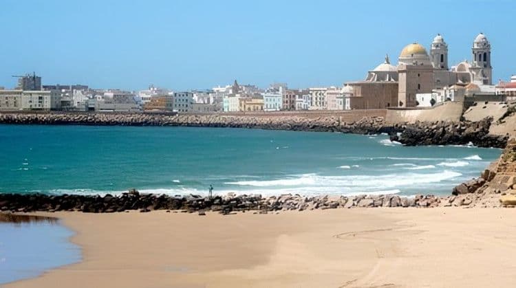 Walking Tour of Cadiz