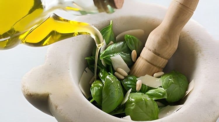 A Taste Of Genoa, Diocesan Museum & Pesto Demonstration