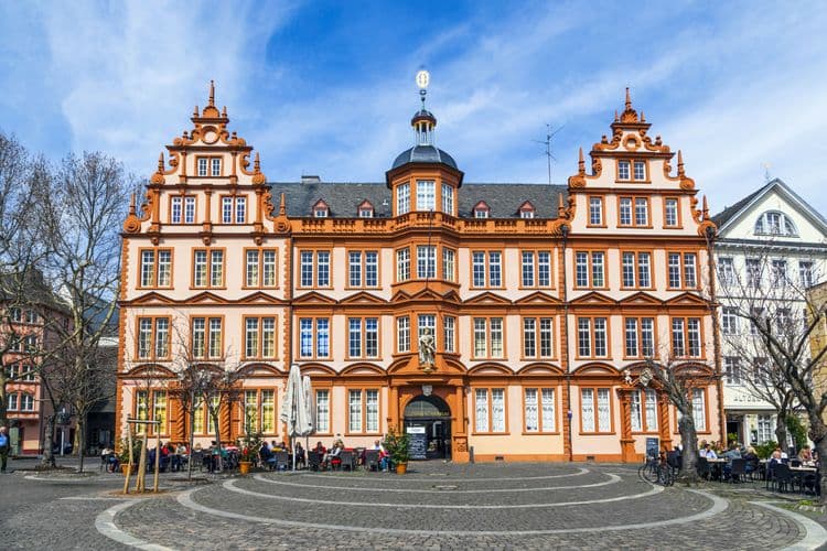 Guided City Walk and Gutenberg Museum in Mainz