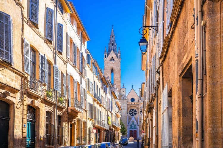 Explore Marseille's Diversity Walking Tour