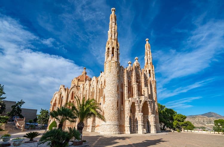 Alicante, Novelda and Wine Tasting