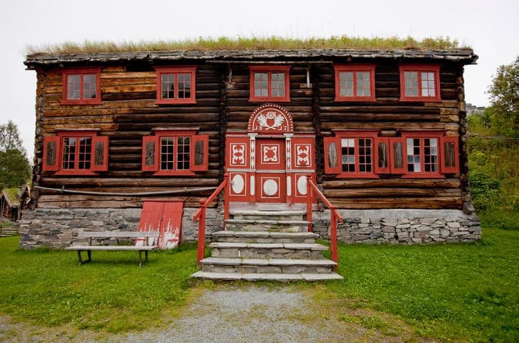 Trondelag Museum and City Walk