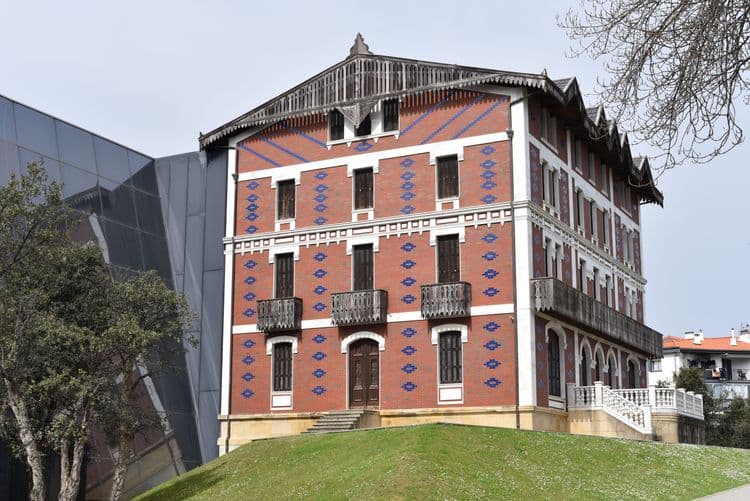Cristobal Balenciaga Museum