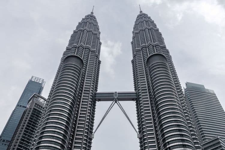 Skybridge, Petronas Tower & City Drive