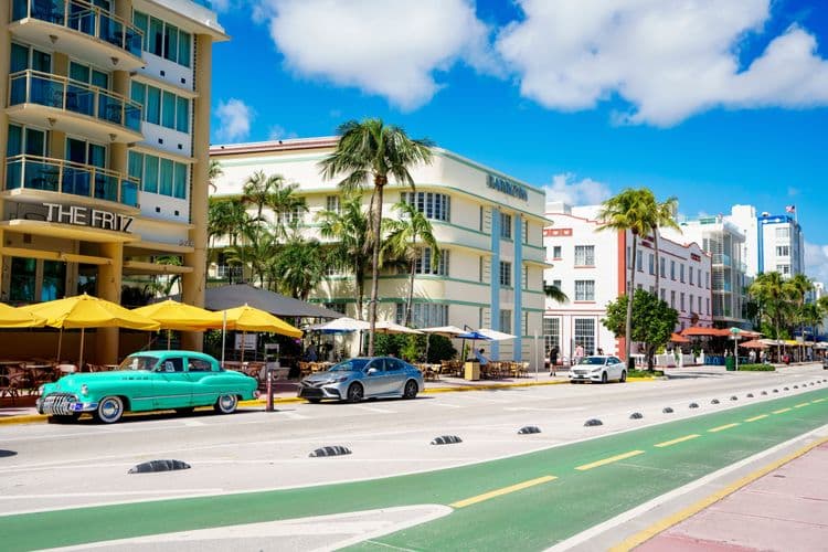 Capture the Moment – Miami (Ends at Miami Airport)