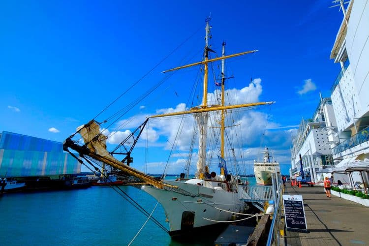 Scenic Cruise & Maritime Museum