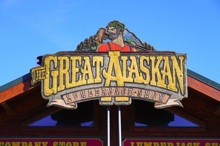 Gran espectáculo de leñadores de Alaska