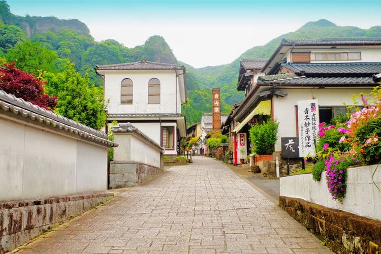 Patrimonio de Porcelana Arita e Imari