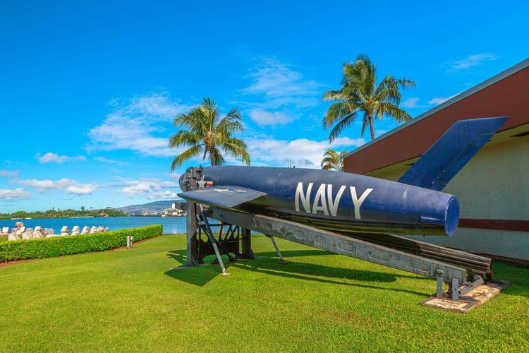 Pearl Harbor Aviation Museum and Missouri