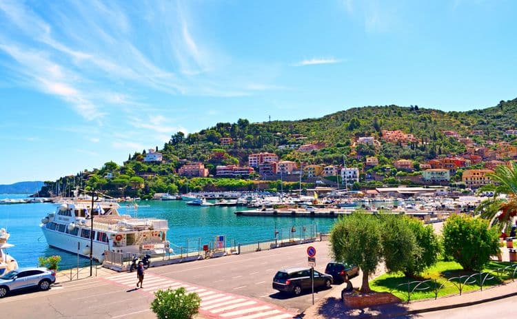 Porto Santo Stefano y Fortaleza a Pie