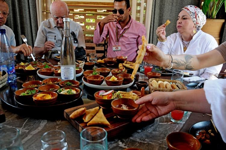 City Highlights & Art History with Lunch in a Moroccan Restaurant