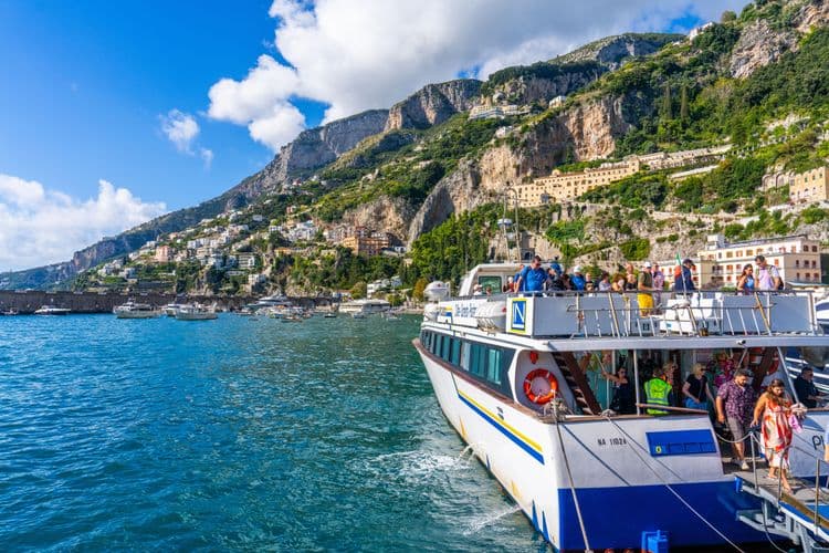 Leisurely Amalfi by Motorlaunch