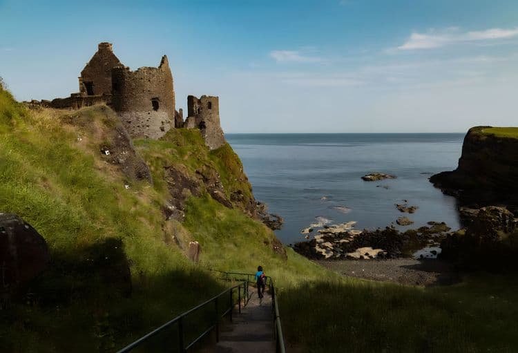 Castillo Dunluce y Calzada del Gigante