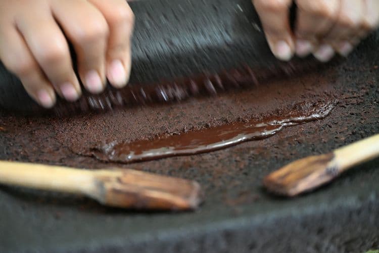 Chocolate artesanal: una experiencia de árbol a barra