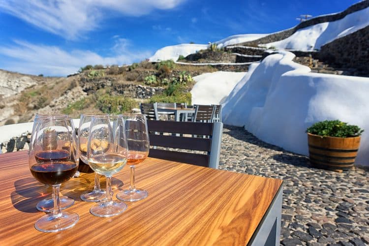 Oia & Winery