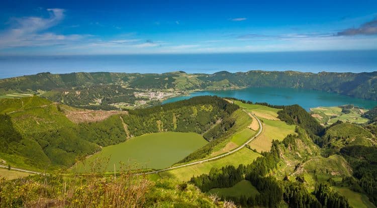 Siete Ciudades Caldera y Twin Lakes