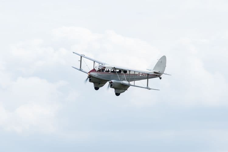 Vuelo de De Havilland a George Inlet Dining