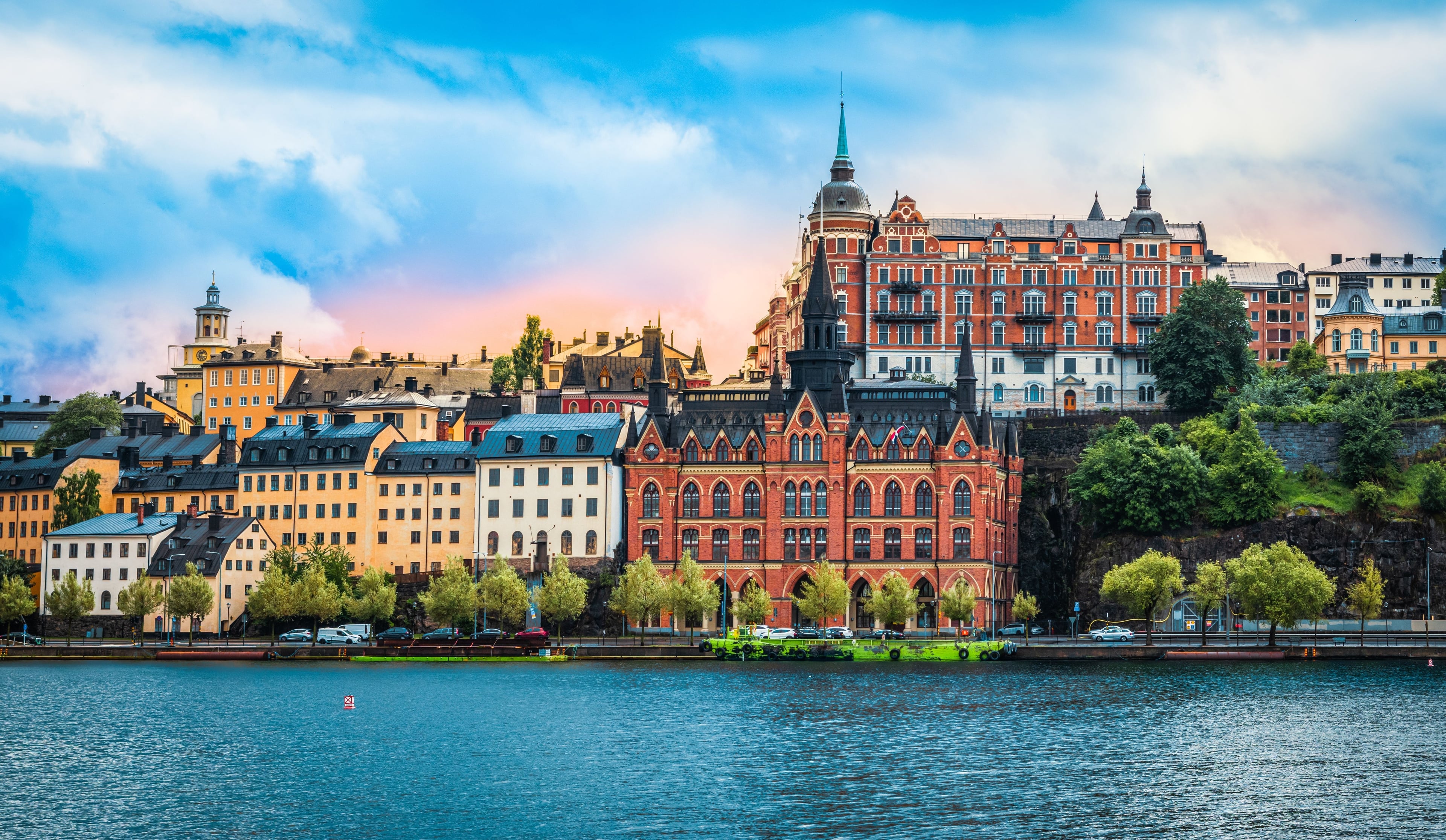 Book cruises to the Baltic Online And Save