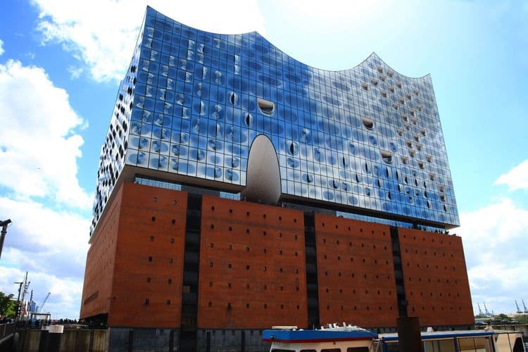 Exploración de la sala de conciertos Elbphilharmonie
