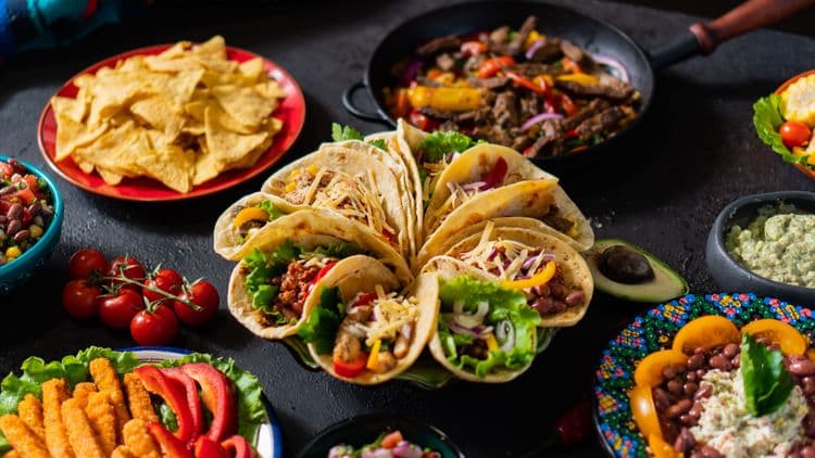 Festa mexicaine, ville et hacienda