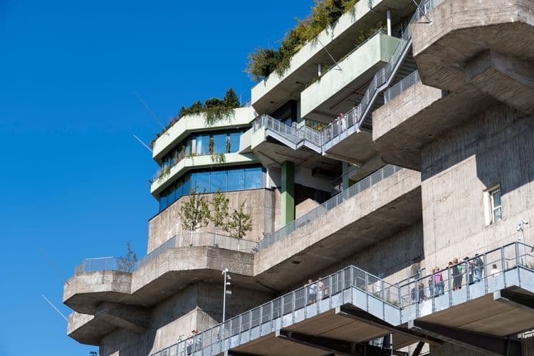 El pasado de la guerra de Hamburgo: Bunker Hamm y Monumento a San Nicolás