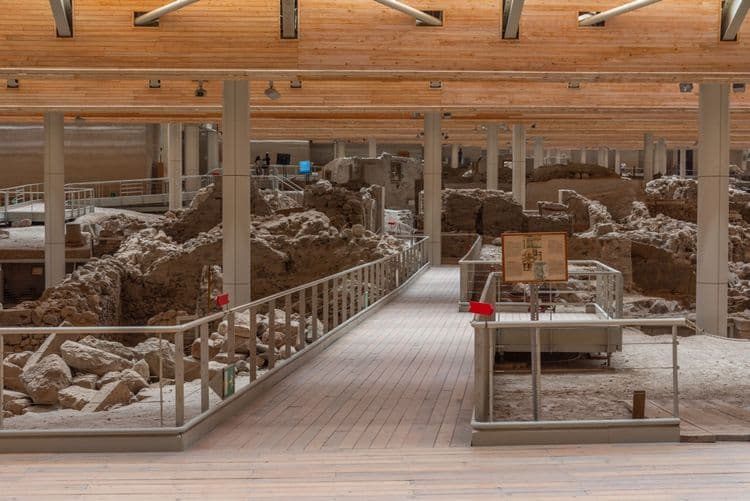 Descubre Akrotiri prehistórico